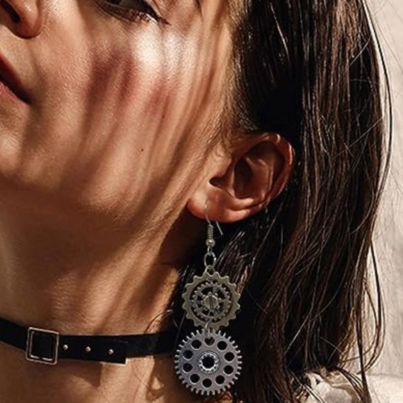 jedora Jewelry - Metal Gears Dangle Earrings